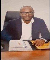 Portrait de Dr Mengue Me Ndongo Jean Paulin